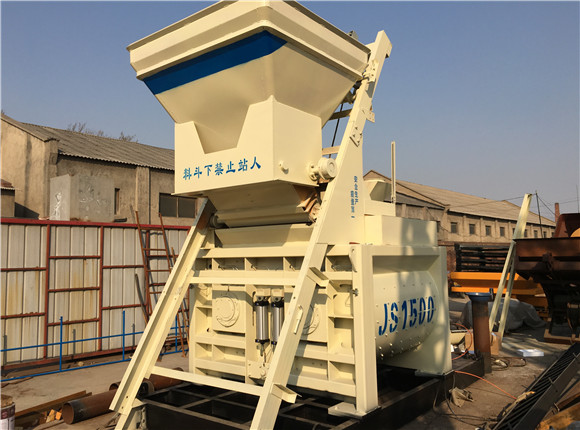 混凝土攪拌機(jī)正工作呢抱軸了怎么辦？