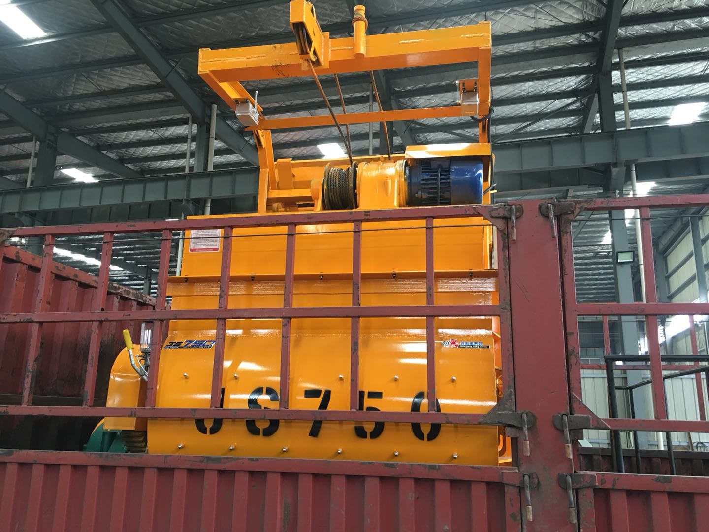 JS750強(qiáng)制式混凝土攪拌機(jī)試機(jī)達(dá)標(biāo)，發(fā)貨西安